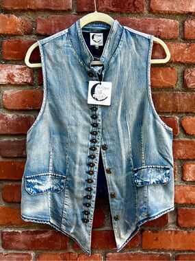Jaded Gypsy Mesmerized Light Chambray Vest NWT